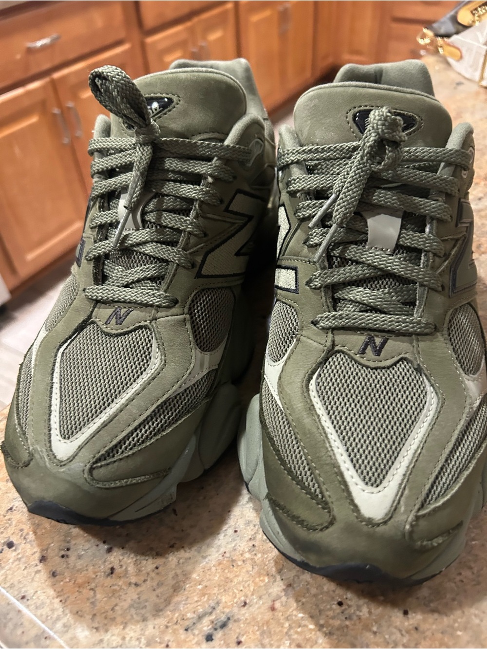 New Balance Men's Olive Green Athletic Sneakers used without box